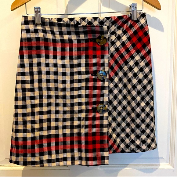 Wrap plaid button skirt, excellent condition - Picture 5 of 5